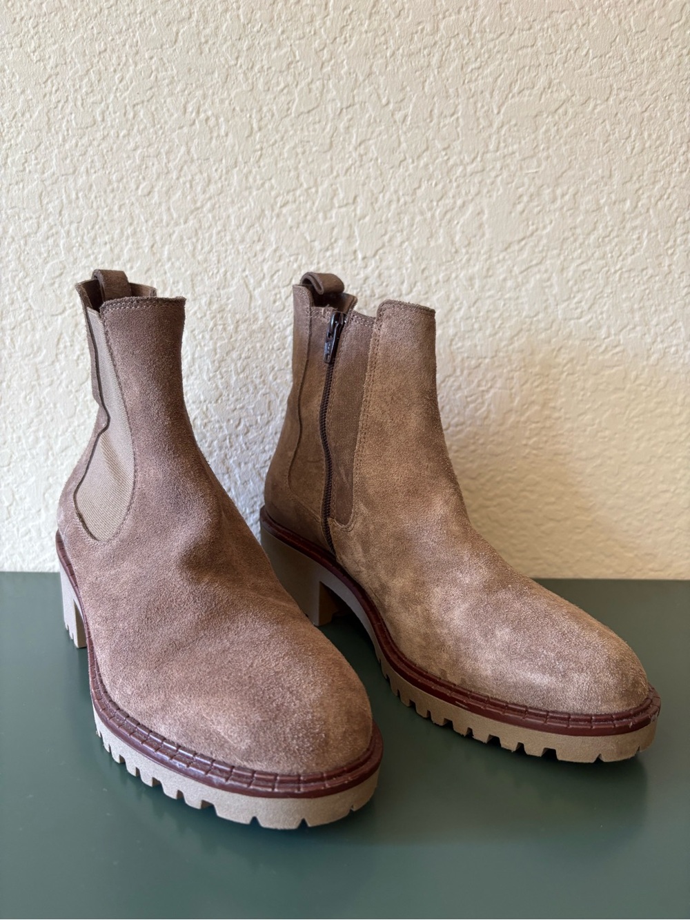 Taupe brown Leather platform boots, women’s 39
